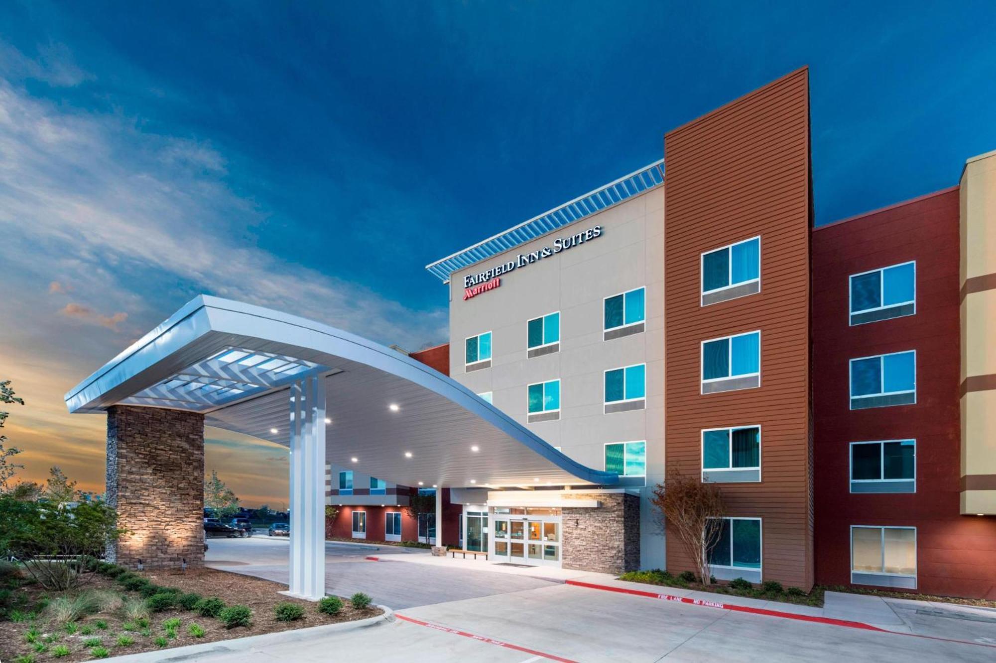 Fairfield Inn & Suites By Marriott Dallas Waxahachie Esterno foto